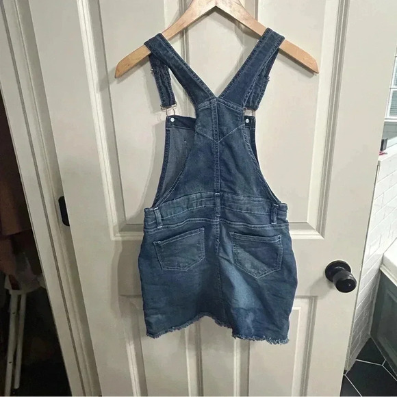 GUC Vanilla Star Girls denim overall dress. Size 12 big kid.One tiny paint stain - Picture 3 of 8